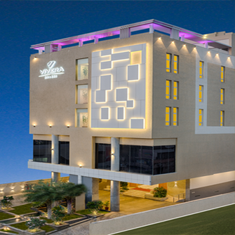 Vivera Grande Hospitality Team